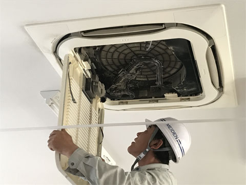 空調